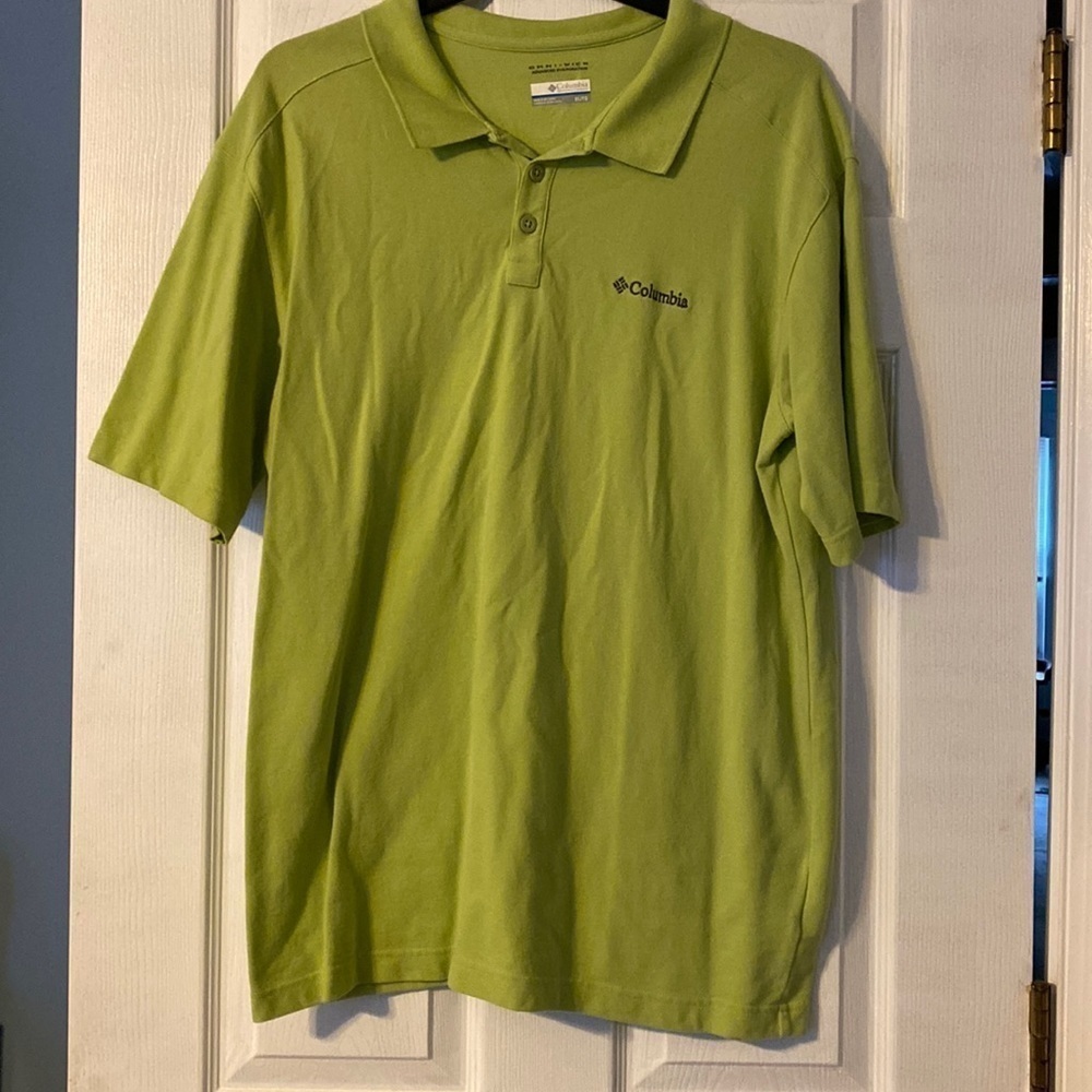 Columbia mens polo; size XL